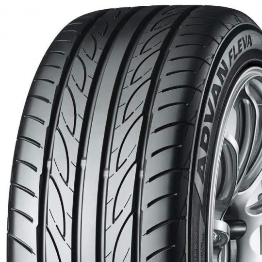 Yokohama Advan-Fleva V701 245/40 R 17 95W