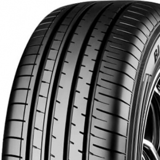Yokohama BluEarth-XT AE61 225/45 R 19 92W